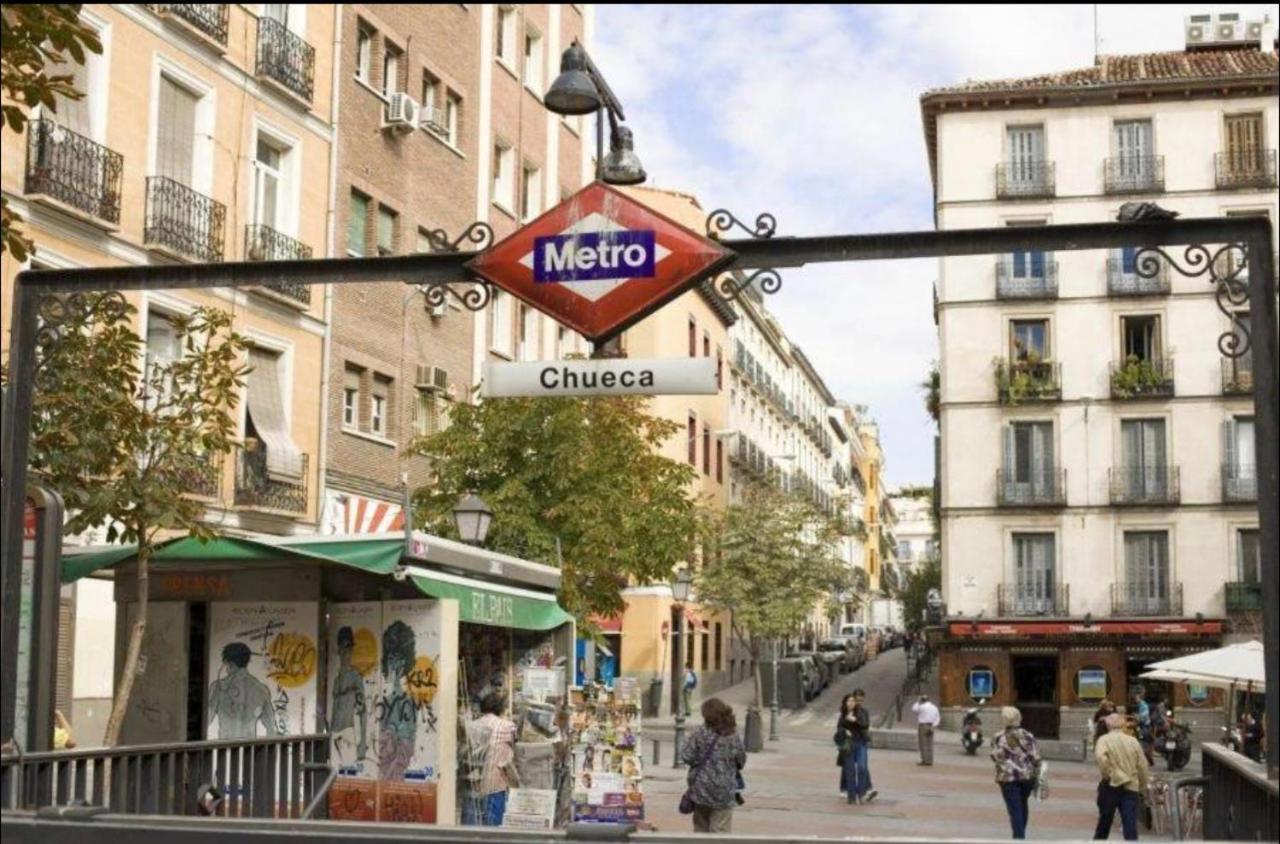 De Madrid A La Luna Kültér fotó